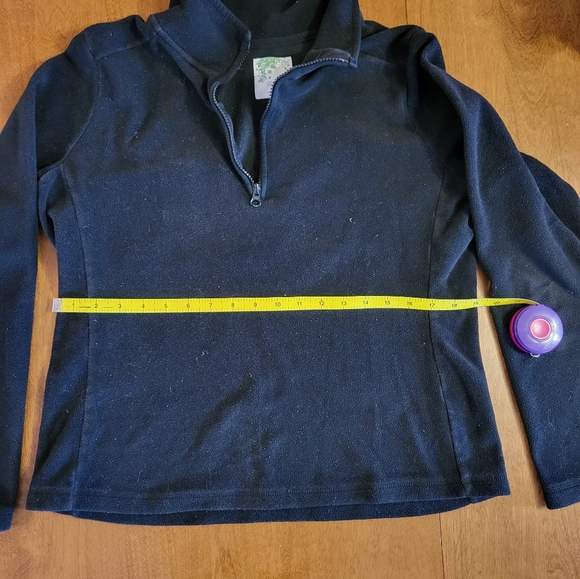 Old Navy - Women's Black Half-Zip Fleece - Picture 3 of 4
